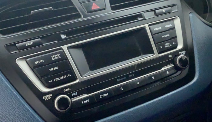 2015 Hyundai i20 Active 1.2 S, Petrol, Manual, 64,315 km, Steering wheel - Sound system control has minor damage