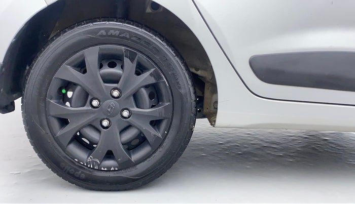 2016 Hyundai Grand i10 SPORTS 1.2 VTVT, Petrol, Manual, 45,060 km, Right Rear Wheel