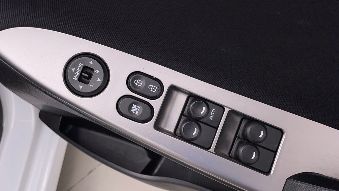 2019 Hyundai Accent Sport, Automatic, 113223 km, Drivers Side Door Panel Controls