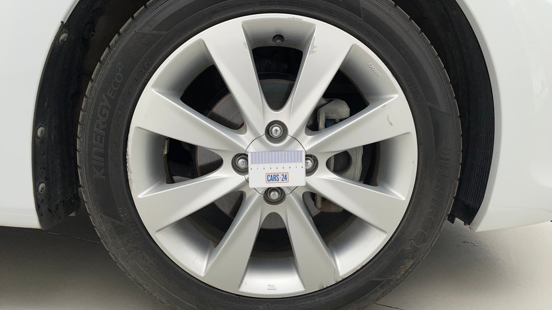 2019 Hyundai Accent Sport, Automatic, 113223 km, Wheels Rim Front RHS Gutter Rash