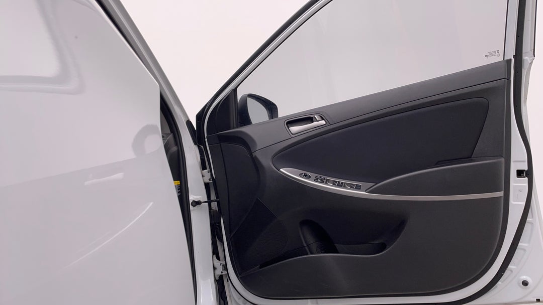 2019 Hyundai Accent Sport, Automatic, 113223 km, Speaker View