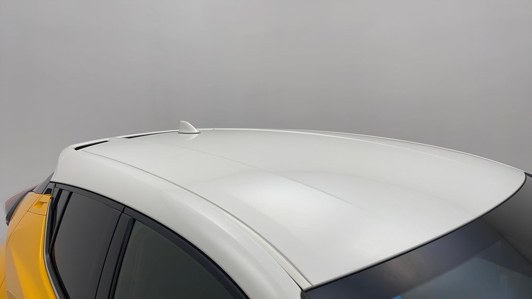 2017 Toyota C-HR Koba (2wd), Automatic, 60850 km, Roof/Sunroof View