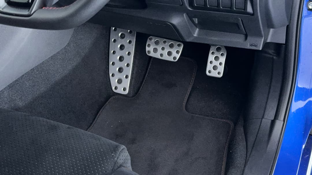 2022 Subaru WRX Ts (AWD), Automatic, 50606 km, Pedals and Footmat