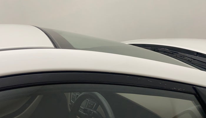 2015 Hyundai Elite i20 SPORTZ 1.2, Petrol, Manual, 52,497 km, Right A pillar - Minor scratches