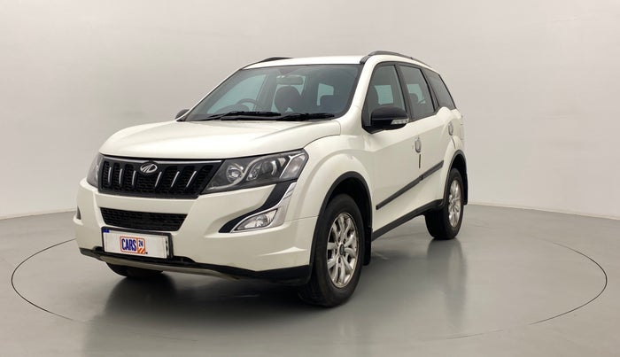 2017 Mahindra XUV500 G AT, Petrol, Automatic, 62,107 km, Left Front Diagonal