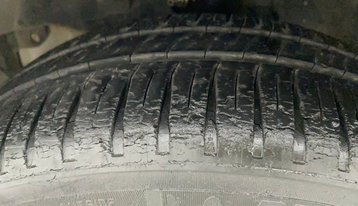 2011 Honda City 1.5L I-VTEC S MT, Petrol, Manual, 60,913 km, Left Front Tyre Tread