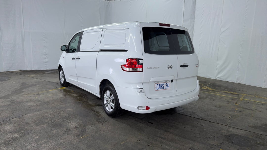 Left Back Diagonal (45- Degree) View