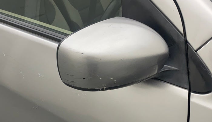 2017 Maruti Celerio VXI, CNG, Manual, 93,026 km, Right rear-view mirror - Minor scratches