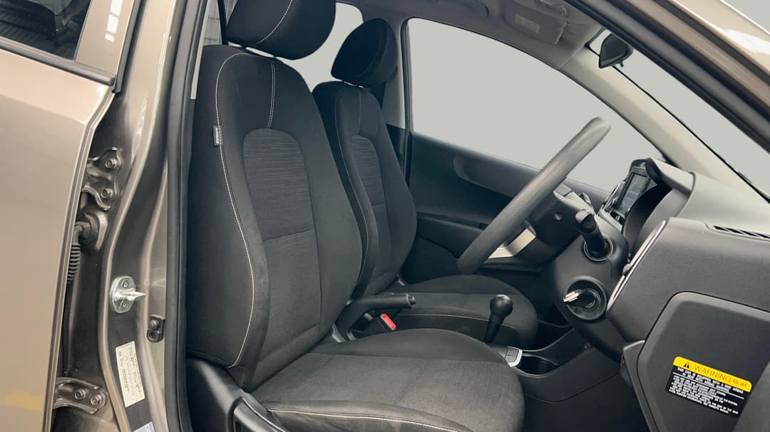 2018 Kia Picanto S (aeb), Automatic, 37594 km, Right Side Front Door Cabin View