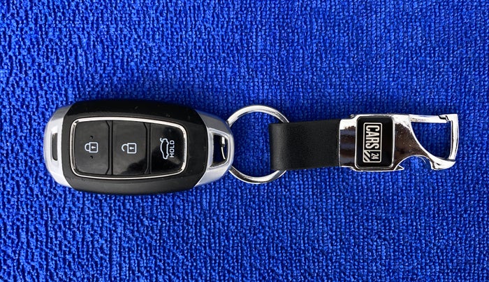 2019 Hyundai Verna 1.6 SX (O) CRDI MT, Diesel, Manual, 64,558 km, Key Close Up