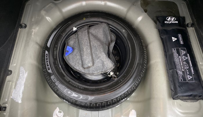2019 Hyundai Verna 1.6 SX (O) CRDI MT, Diesel, Manual, 64,558 km, Spare Tyre