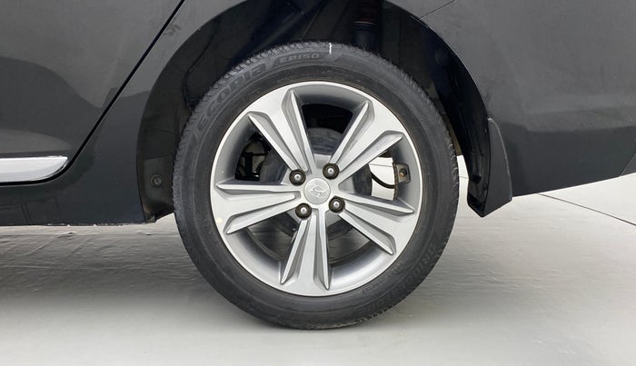 2019 Hyundai Verna 1.6 SX (O) CRDI MT, Diesel, Manual, 64,558 km, Left Rear Wheel