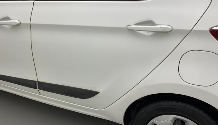 2018 Tata Tiago XZ PETROL, Petrol, Manual, 57,400 km, Rear left door - Minor scratches