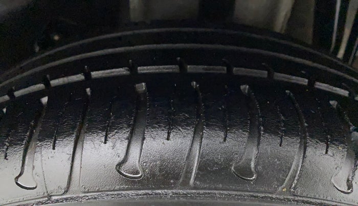 2018 Tata Tiago XZ PETROL, Petrol, Manual, 57,400 km, Left Rear Tyre Tread