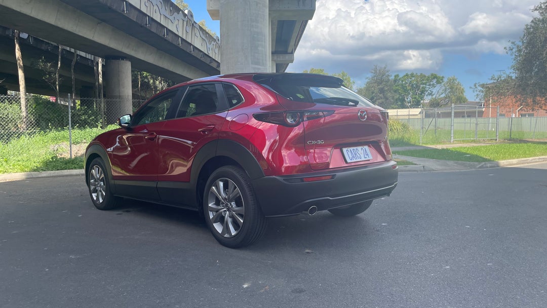 Left Back Diagonal (45- Degree) View