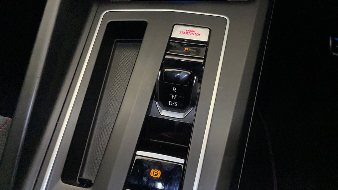 2022 Volkswagen Golf Gti, Automatic, 80780 km, Gear Lever 