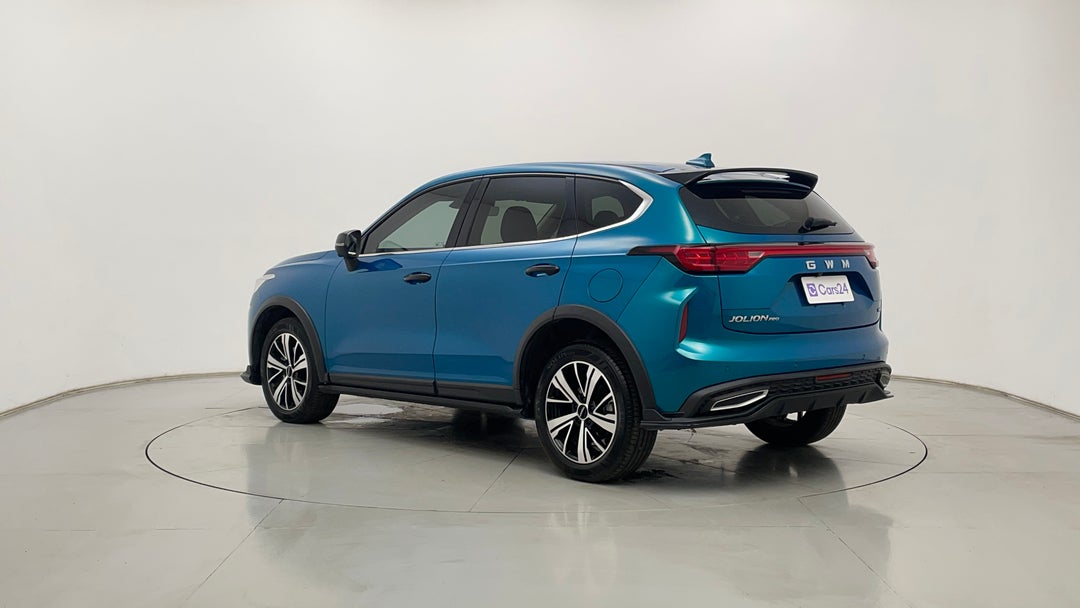 Left Back Diagonal (45- Degree) View