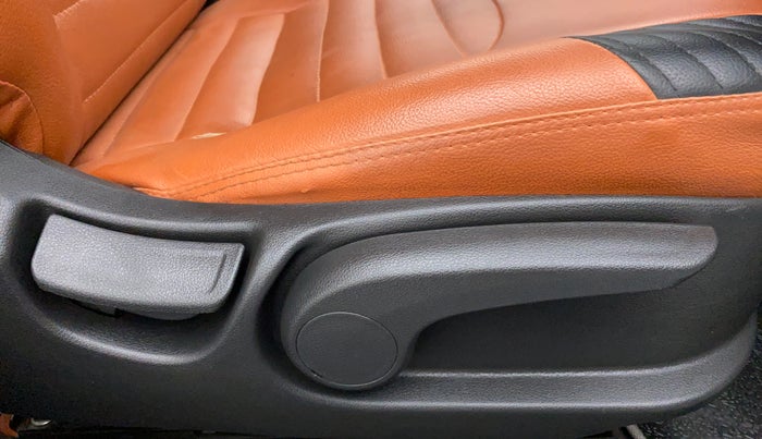 2018 Hyundai Verna 1.6 SX VTVT, Petrol, Manual, 24,832 km, Driver Side Adjustment Panel