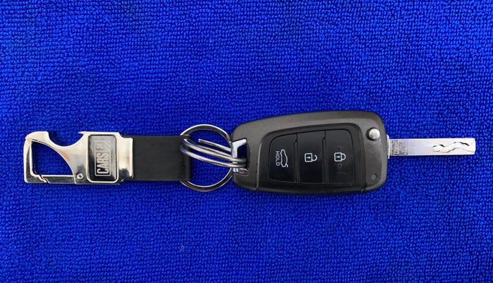 2018 Hyundai Verna 1.6 SX VTVT, Petrol, Manual, 24,832 km, Key Close Up