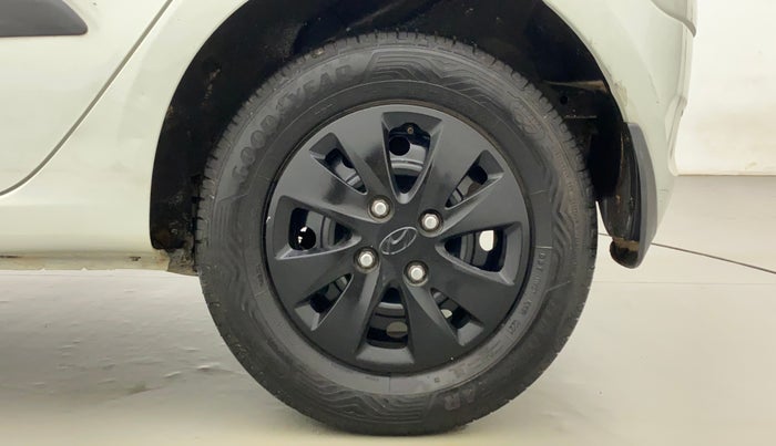 2012 Hyundai i10 MAGNA 1.1, Petrol, Manual, 50,292 km, Left Rear Wheel
