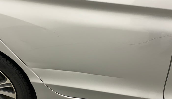 2018 Honda City 1.5L I-VTE V CVT, Petrol, Automatic, 23,931 km, Right rear door - Minor scratches
