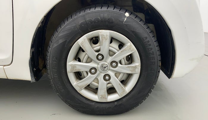 2015 Hyundai Eon ERA PLUS, Petrol, Manual, 76,875 km, Right Front Wheel