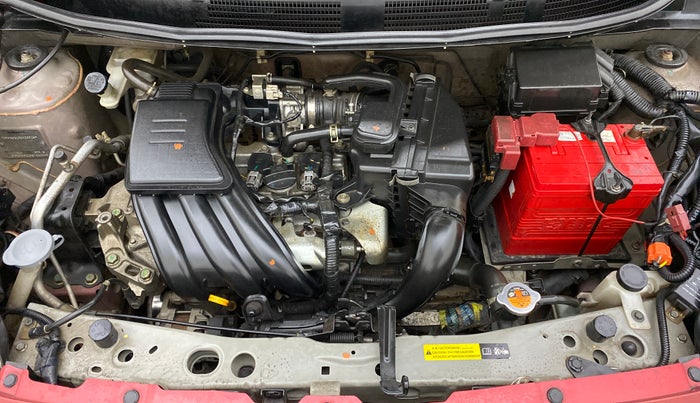 2013 Nissan Micra Active XV, Petrol, Manual, 1,06,235 km, Open Bonet