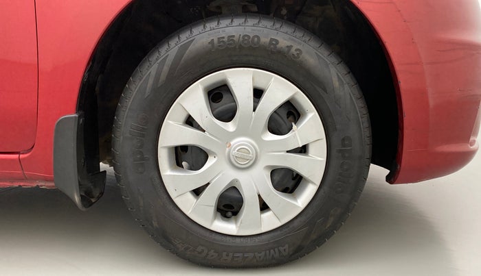 2013 Nissan Micra Active XV, Petrol, Manual, 1,06,235 km, Right Front Wheel