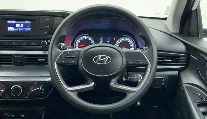 2022 Hyundai NEW I20 MAGNA 1.2 MT, Petrol, Manual, 11,421 km, Steering Wheel Close Up