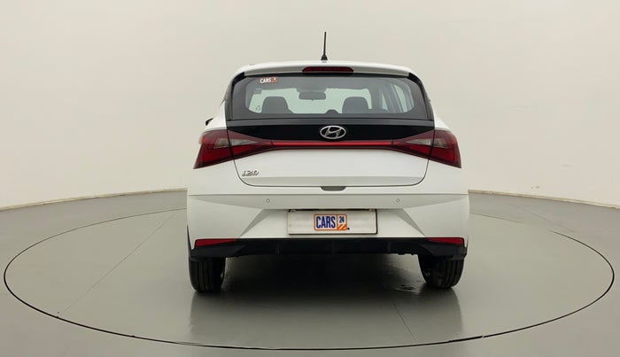 2022 Hyundai NEW I20 MAGNA 1.2 MT, Petrol, Manual, 11,421 km, Back/Rear