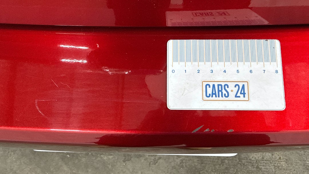 2022 Mazda Mazda3 G25 Astina, Automatic, 19978 km, Bumper Rear Scratch