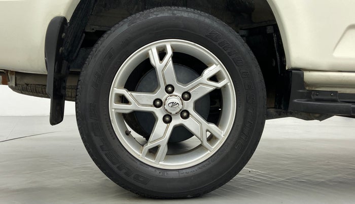 2016 Mahindra Scorpio S10, Diesel, Manual, 75,323 km, Right Rear Wheel