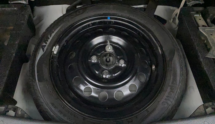 2015 Maruti Wagon R 1.0 VXI, Petrol, Manual, 48,582 km, Spare Tyre
