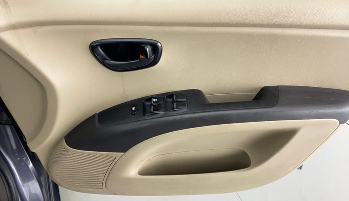 2015 Hyundai i10 MAGNA 1.1 IRDE2, Petrol, Manual, 72,384 km, Driver Side Door Panels Control