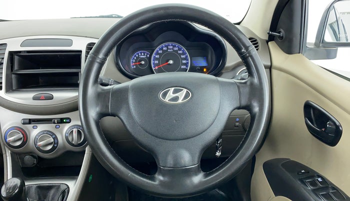 2015 Hyundai i10 MAGNA 1.1 IRDE2, Petrol, Manual, 72,384 km, Steering Wheel Close Up
