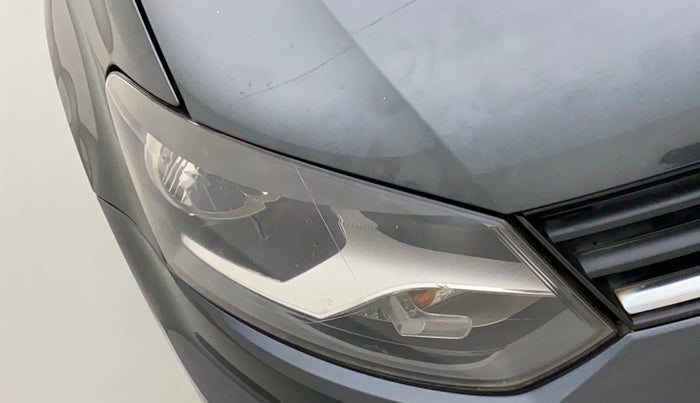 2017 Volkswagen Ameo HIGHLINE1.2L, Petrol, Manual, 1,34,512 km, Right headlight - Minor scratches