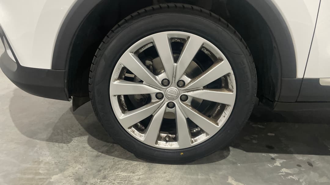 2024 MG ZS Excite, Automatic, 25317 km, Left Front Wheel