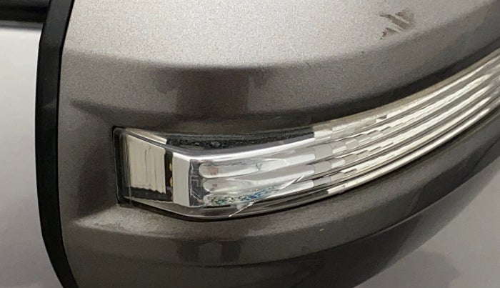 2014 Maruti Swift Dzire VXI, Petrol, Manual, 62,646 km, Right rear-view mirror - Indicator light has minor damage