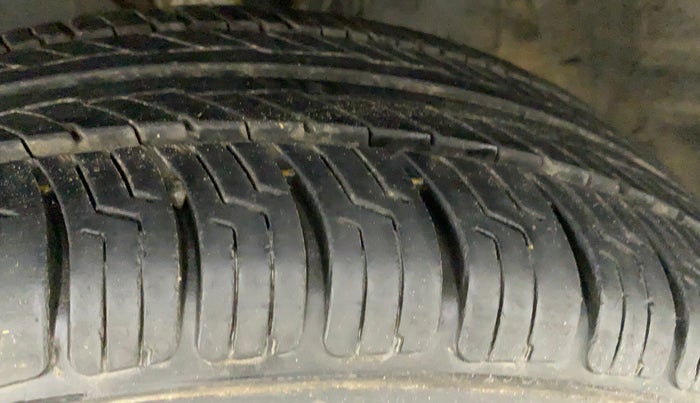 2019 Honda Amaze 1.2L I-VTEC S, Petrol, Manual, 49,672 km, Left Front Tyre Tread