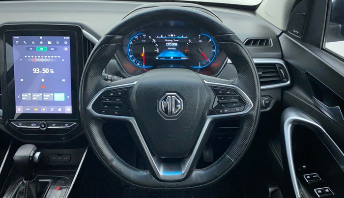 2019 MG HECTOR SHARP DCT PETROL, Petrol, Automatic, 32,460 km, Steering Wheel Close Up