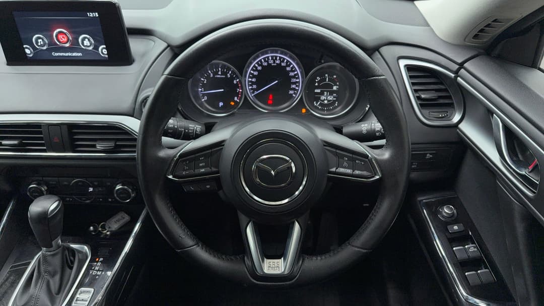 2017 Mazda CX-9 Sport (FWD), Automatic, 134152 km, Steering Wheel Close-up