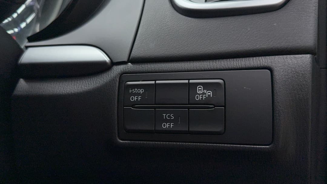 2017 Mazda CX-9 Sport (FWD), Automatic, 134152 km, Utility Switches/Buttons