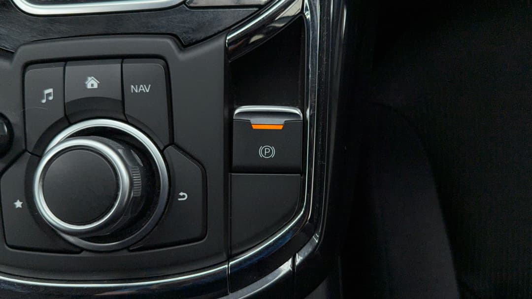2017 Mazda CX-9 Sport (FWD), Automatic, 134152 km, Handbrake