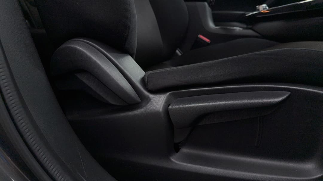 2017 Mazda CX-9 Sport (FWD), Automatic, 134152 km, Drivers Side Adjustment Panel