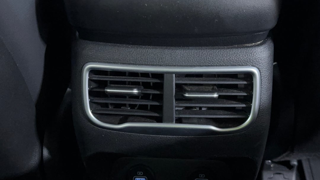 Rear A/C Vent
