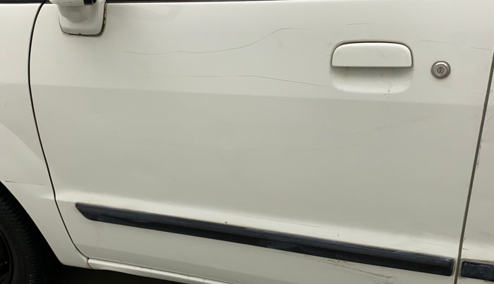 2011 Maruti Zen Estilo VXI, Petrol, Manual, 12,187 km, Front passenger door - Minor scratches