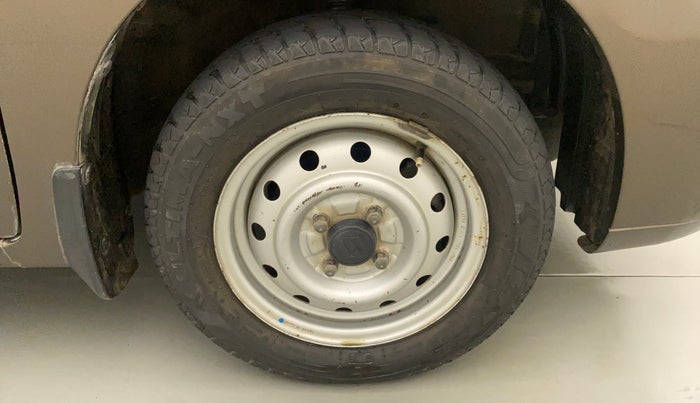 2012 Maruti Wagon R 1.0 LXI CNG, CNG, Manual, 97,296 km, Right Front Wheel