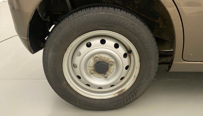 2012 Maruti Wagon R 1.0 LXI CNG, CNG, Manual, 97,296 km, Right Rear Wheel