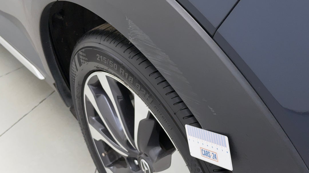 Quarter Panel Rear LHS Scuff