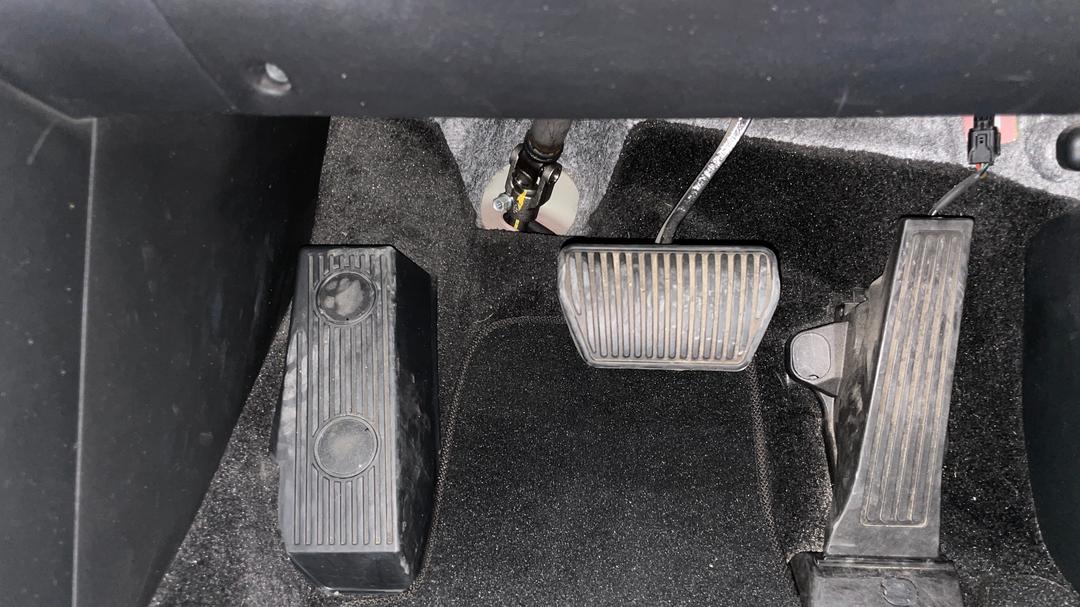 2019 Kia Sportage Si (FWD), Automatic, 99937 km, Pedals and Footmat